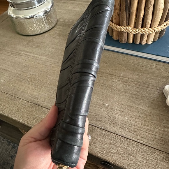 💯Authentic Prada Wallet - Picture 8 of 16